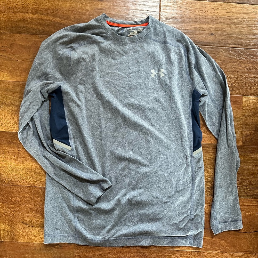 Mens Under Armour Gray Long Sleeve Shirt Small